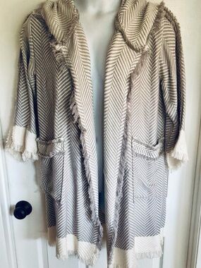 NWOT…TURKAN HOME….Boho Hooded Knit Duster
